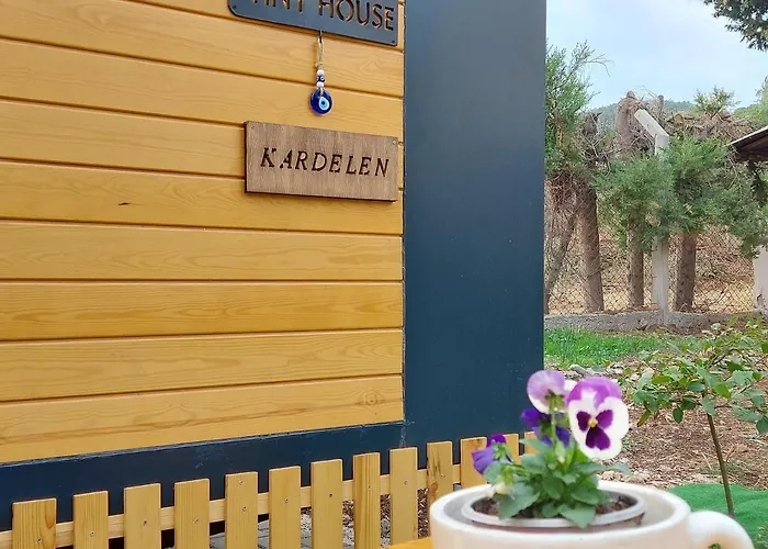 Tatil Evi Defneland Kardelen Urla